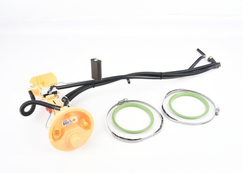 Узел подачи с датчиком уровня наполн.Л E70 / E71 / F15 / F16