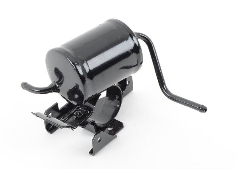 Кронштейн с расширительным бачком