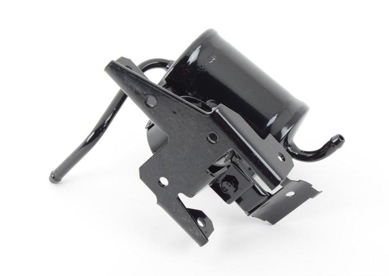 Кронштейн с расширительным бачком