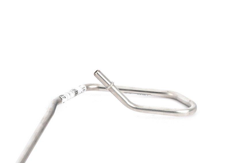 Трубопровод подвода топлива спереди