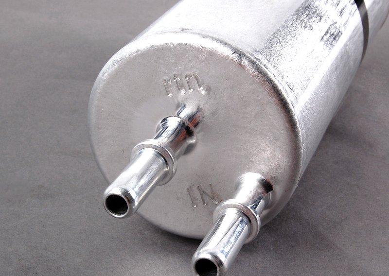 E53 Топливный фильтр с регулятором давления (бензин)