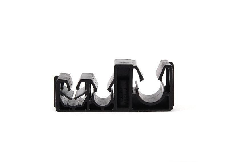 Тройной зажим