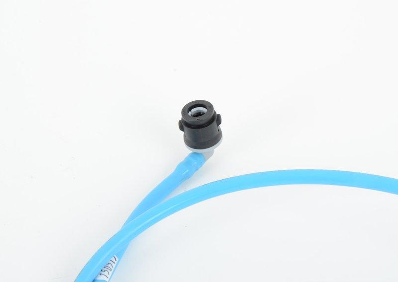 Возвратный топливопровод сзади длинный