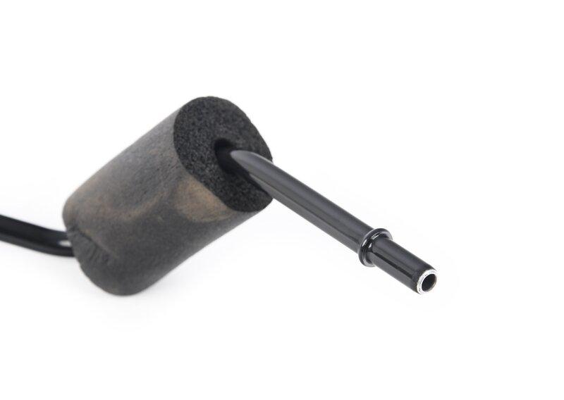 Трубопровод подвода топлива спереди