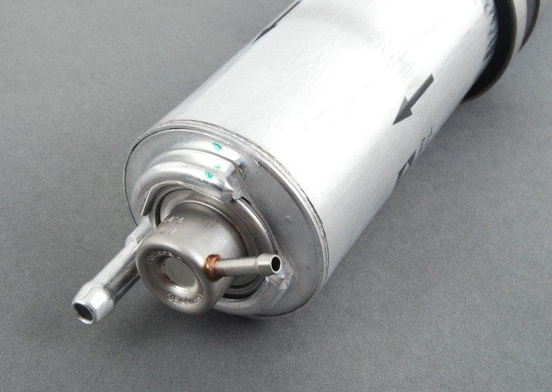 Топливный фильтр с регулятором давления