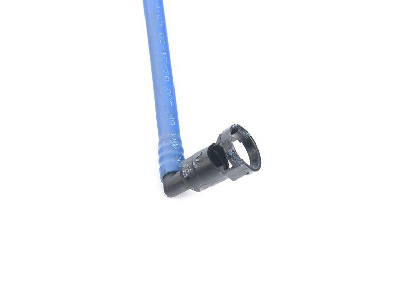 Вентиляц.трубопровод топливного бака