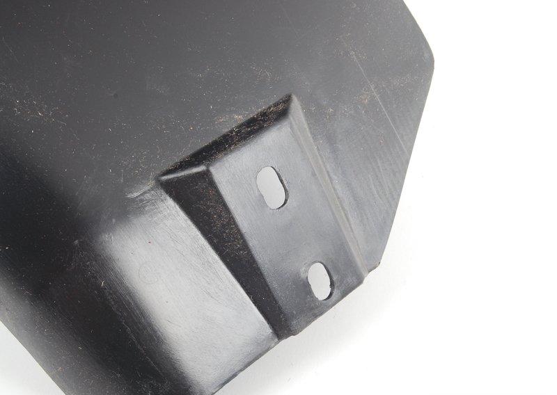 Щиток, защищающий от ударов камней