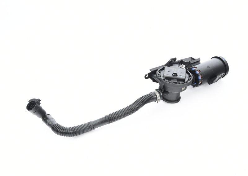 G30 вентиляционный патрубок с модулем утечки топлива