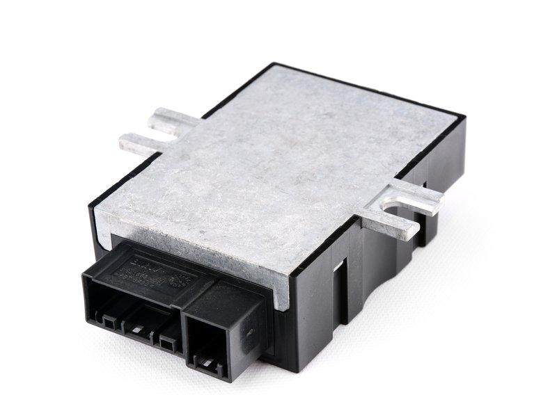 Блок управления топливным насосом