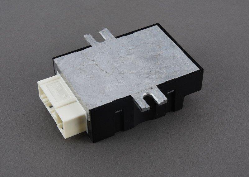 Блок управления топливным насосом