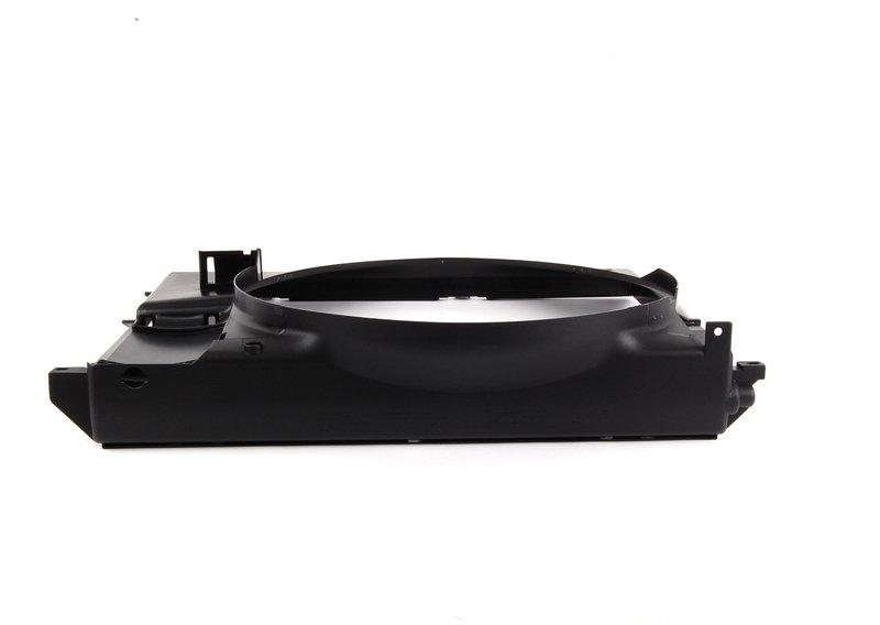 E39E38/E31/E52 Кожух вентилятора