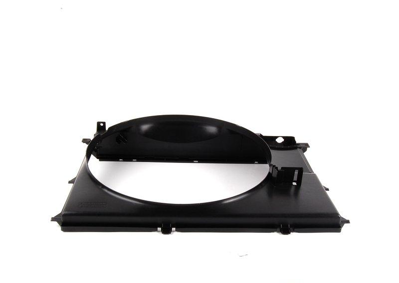 E39E38/E31/E52 Кожух вентилятора