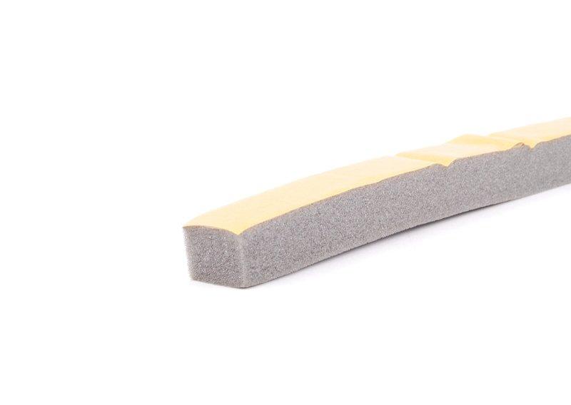 Уплотнение радиатора Нж из пенорезины