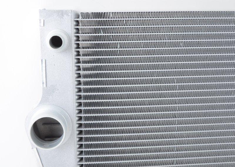 F10/F07 радиатор адаптив