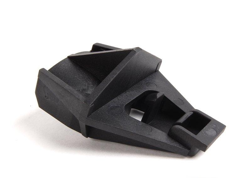 E30 / E34 / E32 Кронштейн радиатора водяного охлаждения