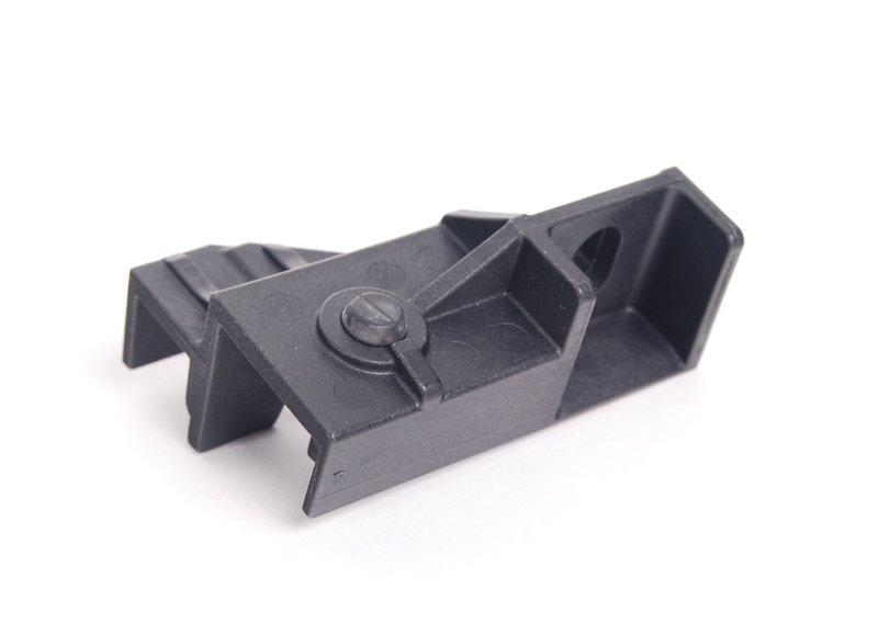 Кронштейн радиатора водяного охлаждения