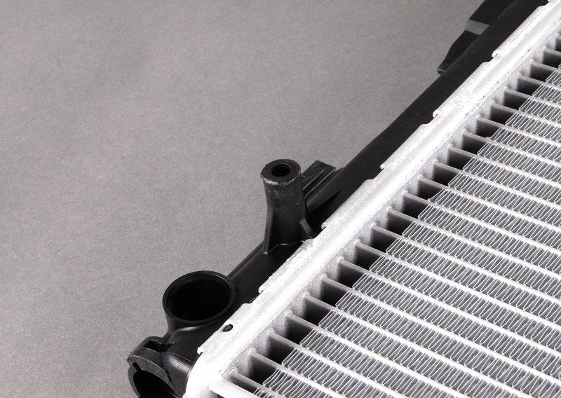 Радиатор. охлаждение двигателя