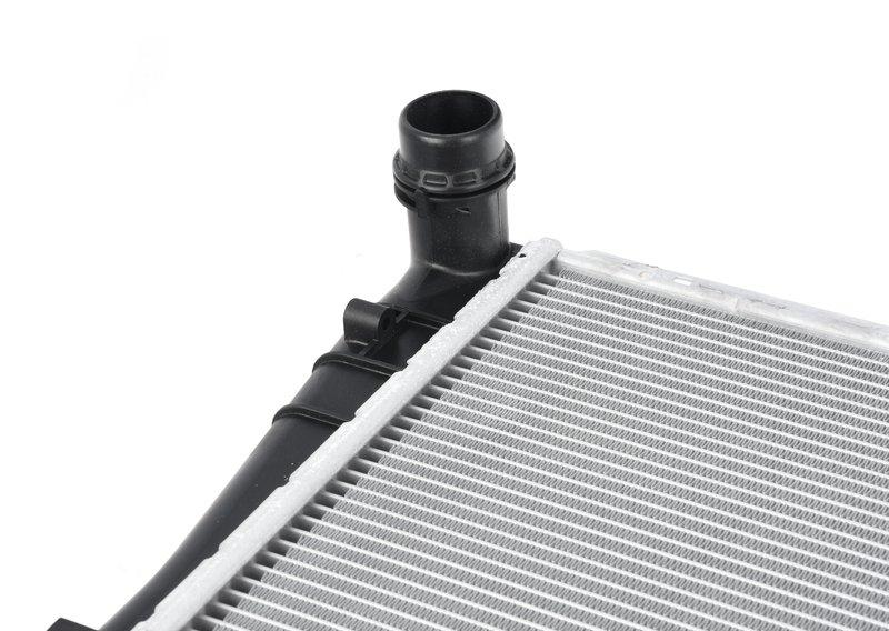 Радиатор. охлаждение двигателя