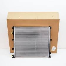 G05/G06/G07 B58 радиатор основной