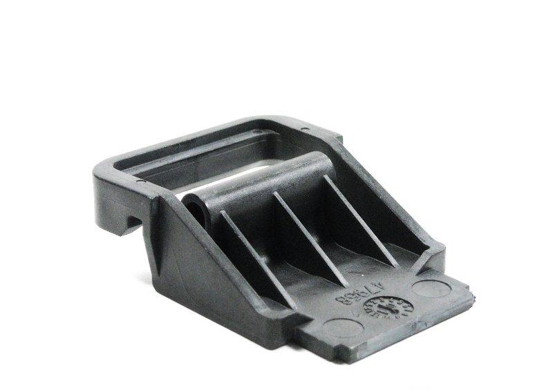 Кронштейн кожуха вентилятора