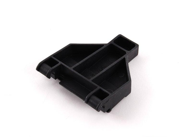 Кронштейн кожуха вентилятора