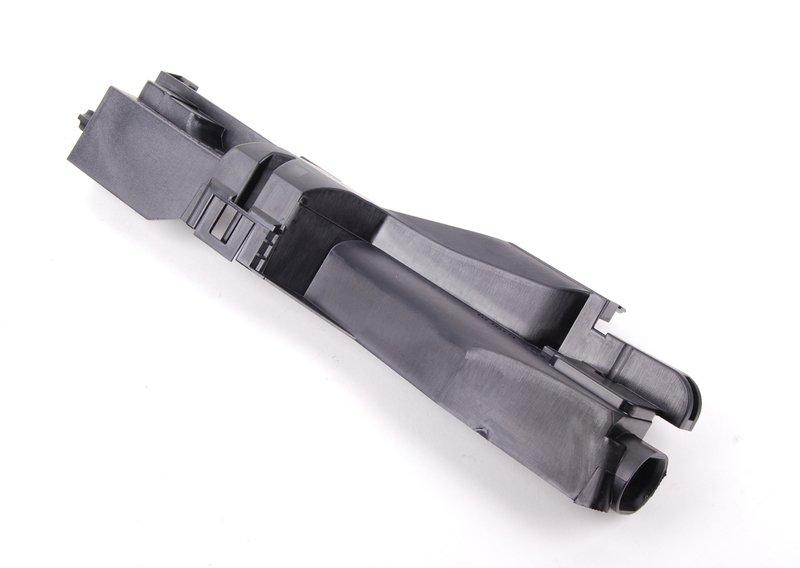 E46/E83 левое крепление рамки радиатора