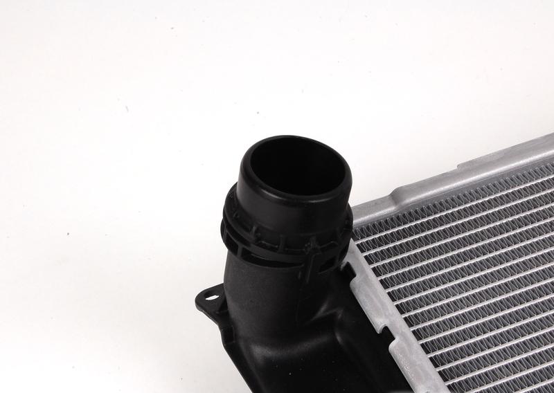 E9x/E8x радиатор