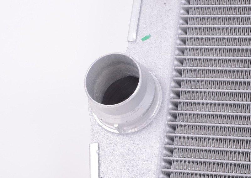 E70M/F85 радиатор основной