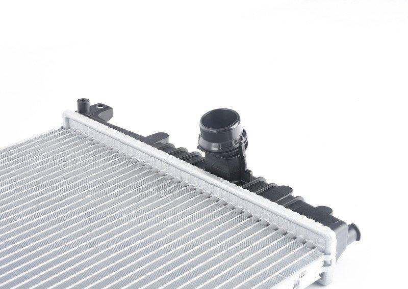 F20/F30 радиатор