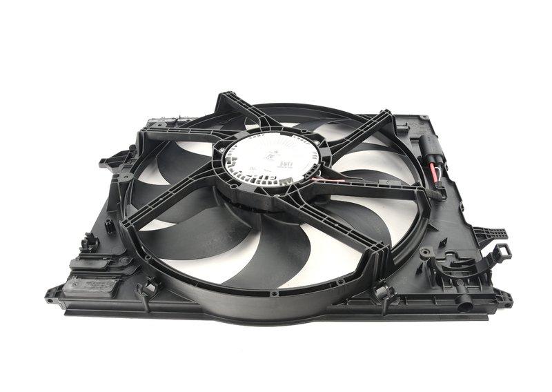 Кожух вентилятора с вентилятором