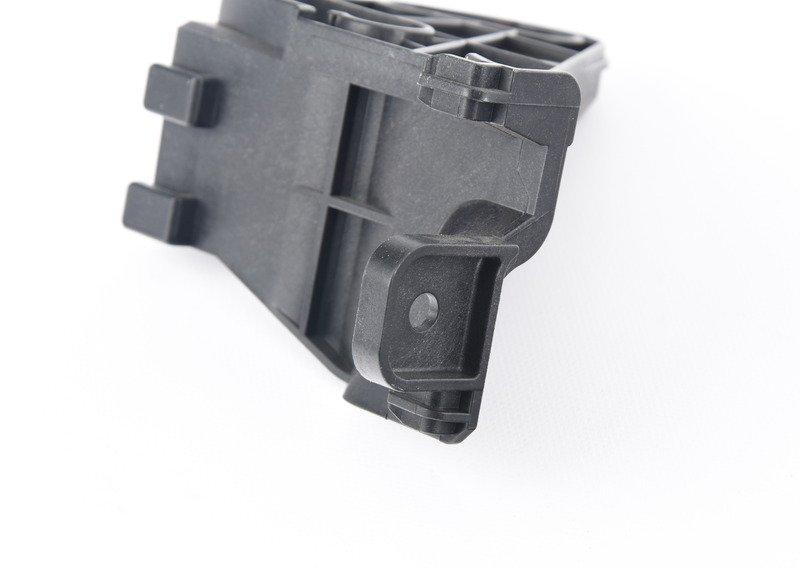 Держатель радиатора Л Нж