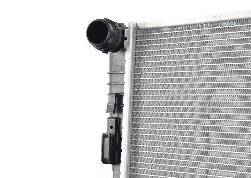 радиатор F25 2.8 N52