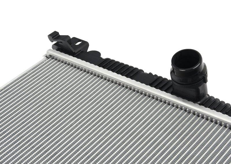 G87/G80/G82/G83 Радиатор охлаждающей жидкости