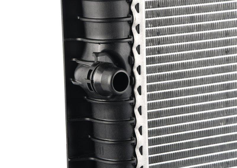 G01 M40ix радиатор