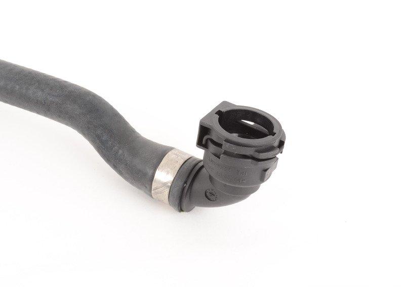 F80/F82/F83 Шланг радиатор-расширительный бачок