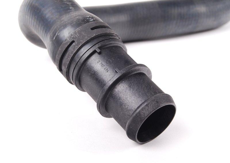 Шланг системы охлаждения