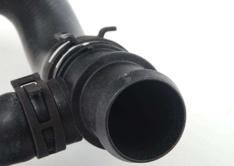 Шланг системы охлаждения