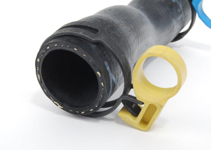 Шланг системы охлаждения