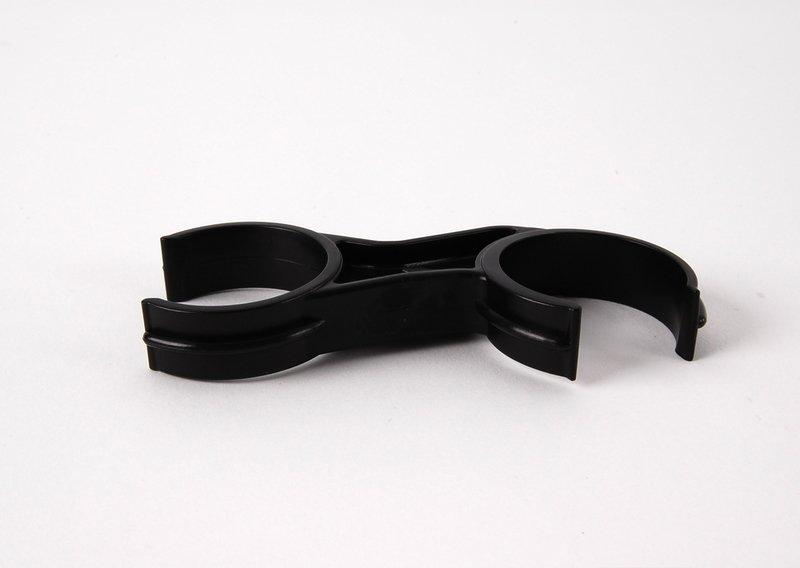 Двойной зажим