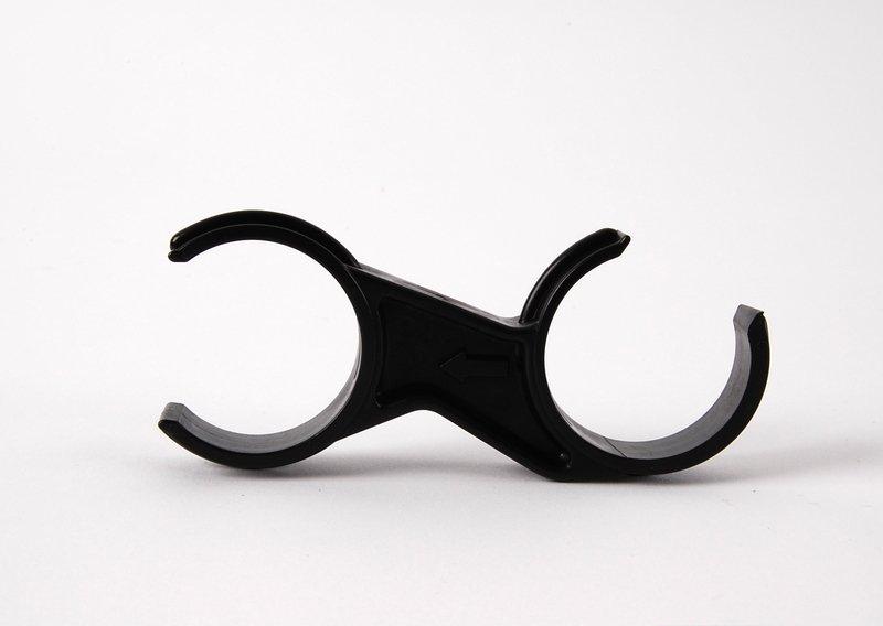 Двойной зажим