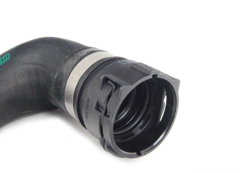 Шланг системы охлаждения