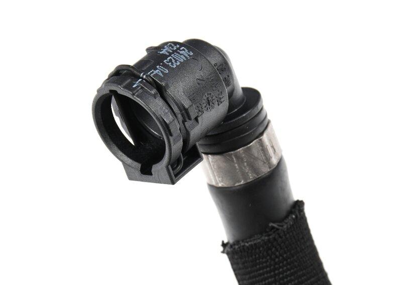 B58C шланг к расширительному бачку