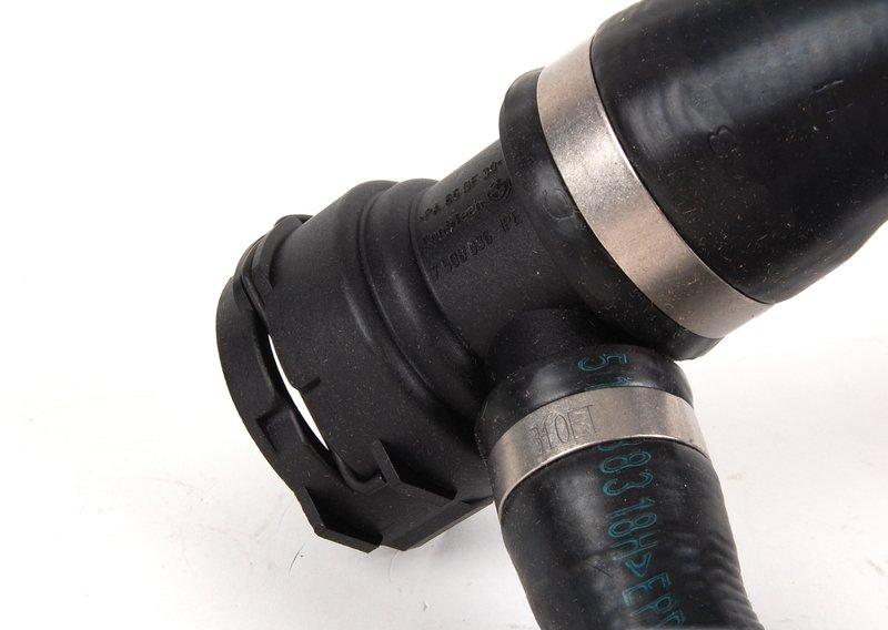 Подводящий шланг