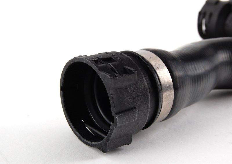 Подводящий шланг