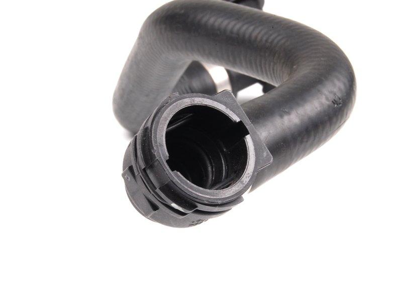 Шланг системы охлаждения