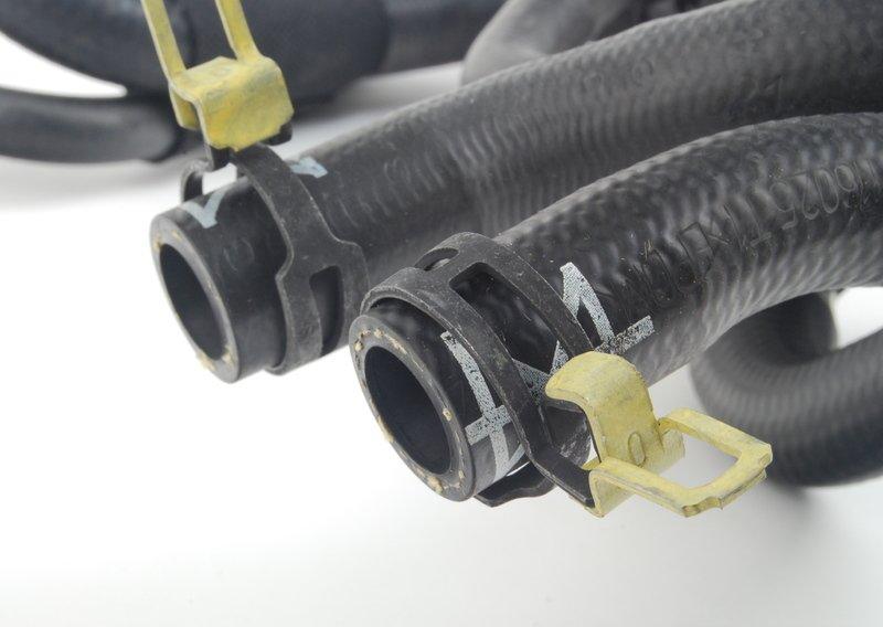 Шланг системы охлаждения