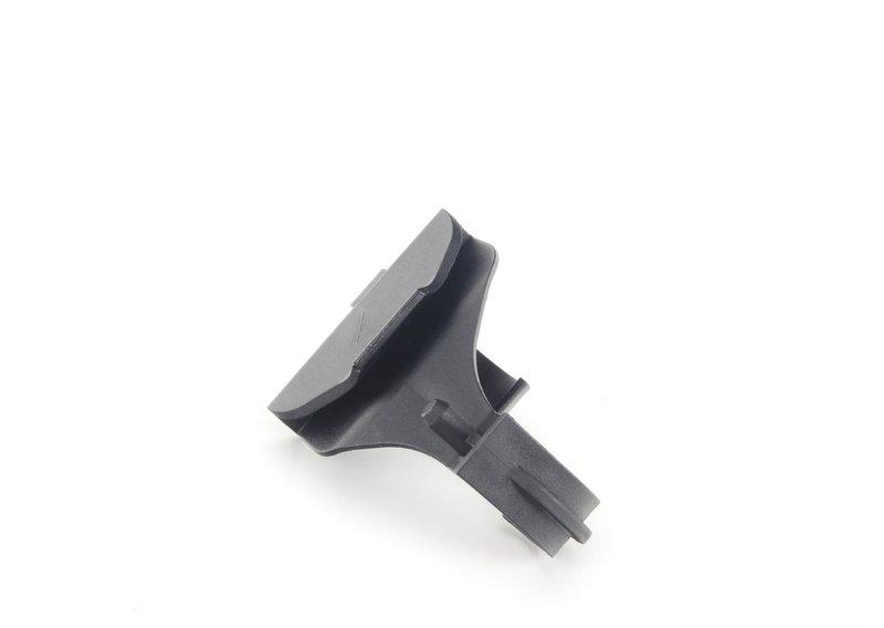 Держатель шланга системы охлаждения