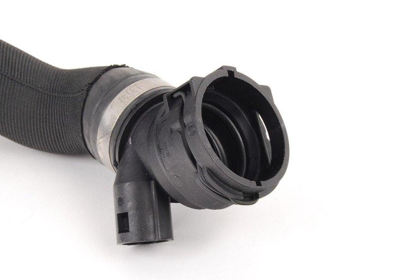 Шланг системы охлаждения