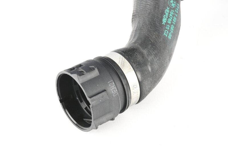 F01/F02 Шланг системы охлаждения