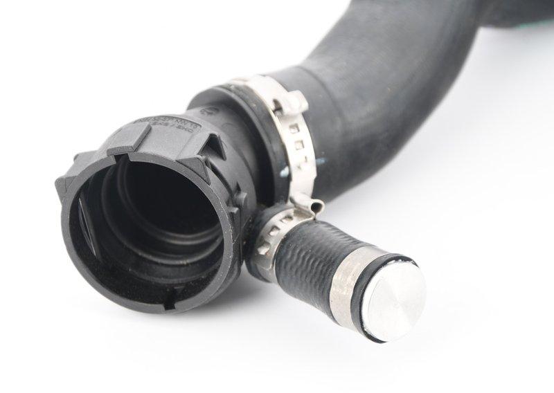 Шланг системы охлаждения